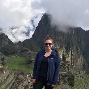 Meet your Posher, Ana